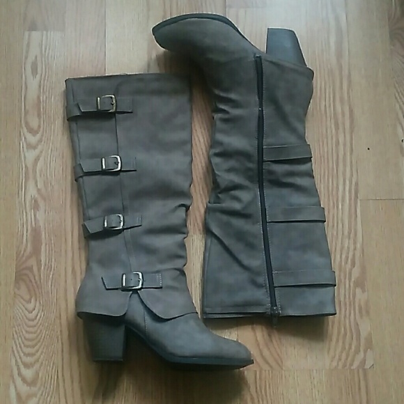 Brown Buckle Boots - Picture 4 of 8